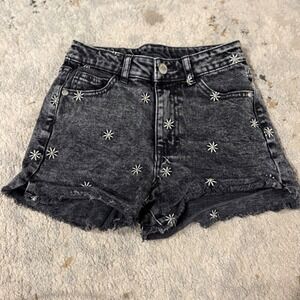 Art Class Girls Black Acid Wash Daisy Embroidered Denim Shorts Size M 7/8